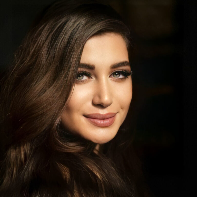 فاطمه جعفری