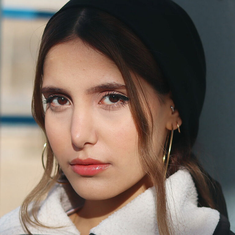 نیایش سلیمی